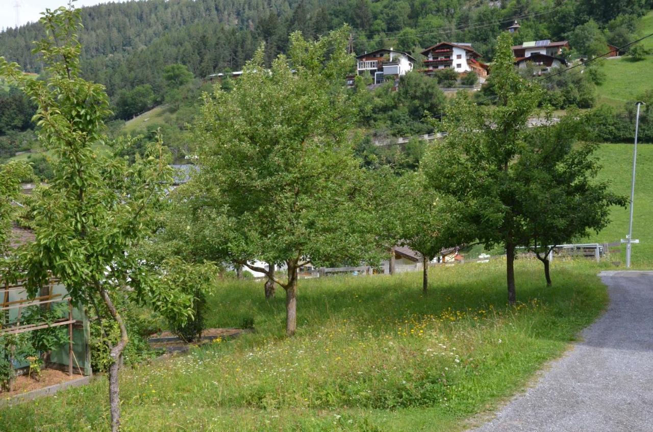 Apart-Berg-Zeit Kauns Exteriér fotografie